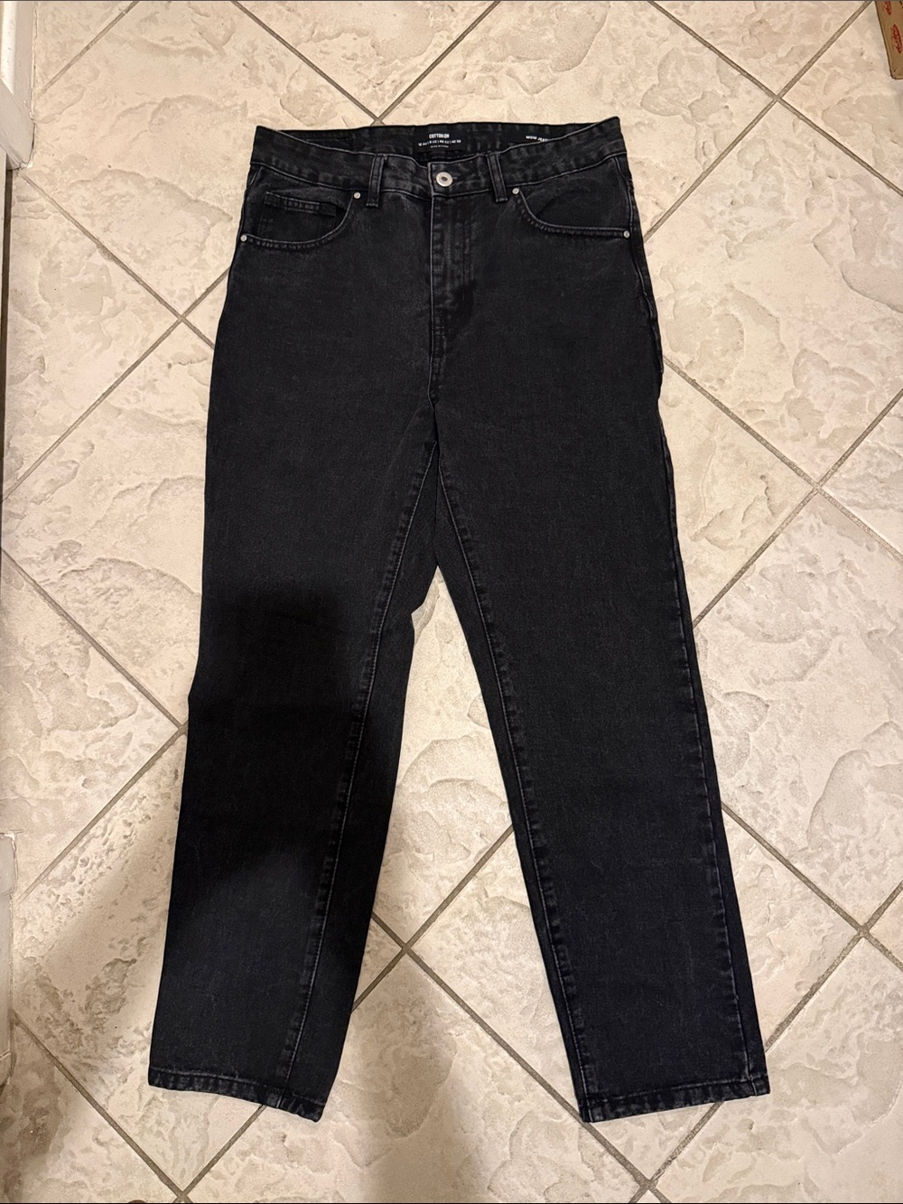Black High-Rise Straight Leg Jeans